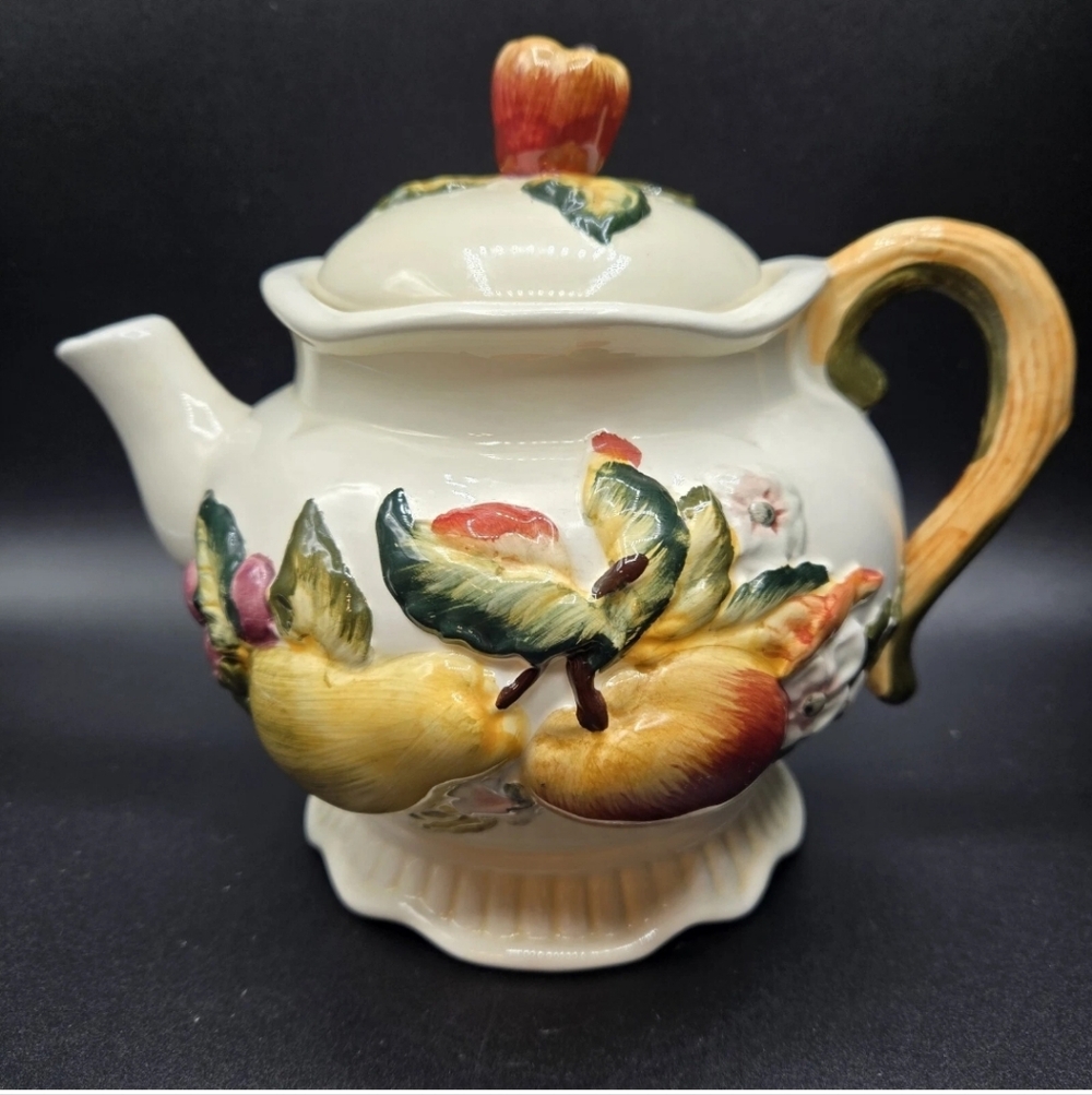 Bico Ivory Fruit Ceramic Glazed Teapot Apple Pear Leaf 3D